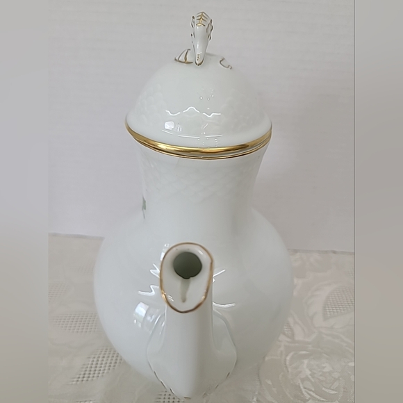 B&G Royal Copenhagen Porcelain Saxon Flower Coffee Pot Made in Denmark #301 - Picture 6 of 14